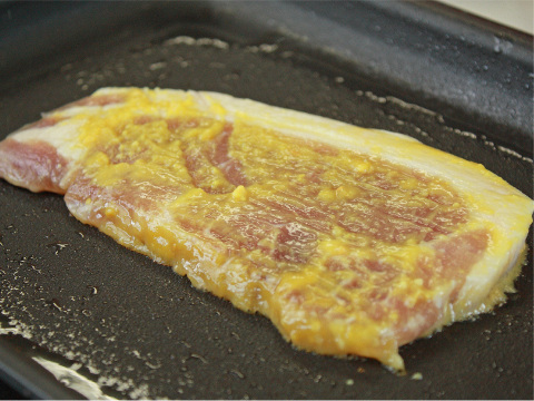 ＜ギフト＞こだわりの味噌漬2種をセットにしたロングセラー。元気豚ロース味噌漬2種セット（8枚入）【熨斗対応可】【母の日ギフト】【700】