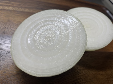 農薬不使用　新玉ねぎ（3kg）【農薬・化学肥料・除草剤不使用】