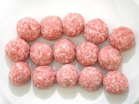 無添加 みやじ豚特製肉団子個入 1個30g 神奈川県産の豚肉 食べチョク 産地直送 産直 お取り寄せ通販 農家 漁師から旬の食材を直送