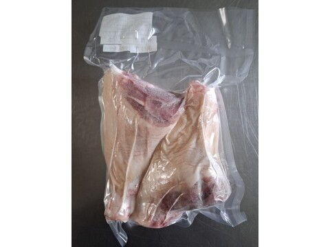 ジビエ　やわらか仔イノシシ　【皮付き】【骨付き】　スネ　700g