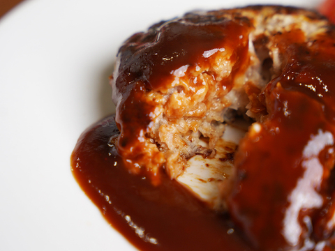 肉汁があふれる！10％の希少厳選豚「だいじょ豚」手造りハンバーグ４個