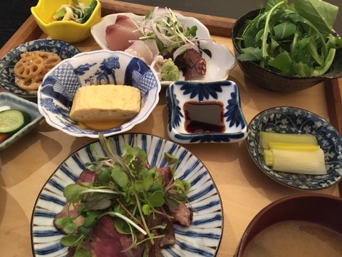 「白ネギ」とろ〜り柔らか♡甘さある長ネギ～カットネギこだわりの果物堆肥1㎏60サイズ＜白い部分のみ1/3に切って箱に詰めてお届けします！＞