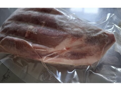 ジビエ　やわらか仔イノシシ　【皮付き】　ランプ　ブロック　370g