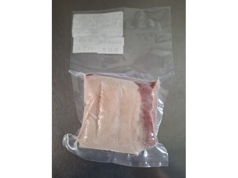 ジビエ　やわらか仔イノシシ【皮付き】ロースハラミ　ブロック　160g