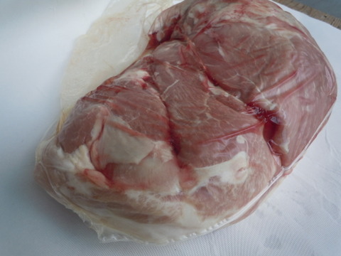 お得❗信州産銘柄豚・冷蔵モモブロック（うちもも）1.5kg~2kg