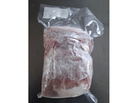 ジビエ　やわらか仔イノシシ　モモ 　ブロック　870g