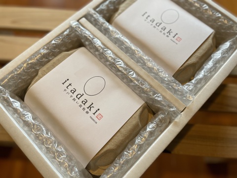 【御歳暮/ギフト】御贈答放牧卵itadaki/空と大地に見守られて、産まれる卵。-itadaki-甘くてコク深い、放牧鶏「暖鷄」の卵です。放牧卵/自然放牧