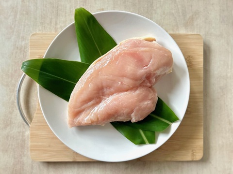 【投薬ゼロ】⭐️【夢丸鶏】⭐️半羽分　約1,200g