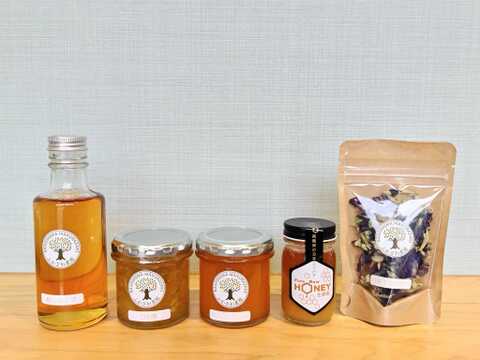 【父の日ギフト】日本ミツバチの生蜂蜜90ｇ、ふかざわ農園こだわりのジャム2種セレクト 梅シロップ　バタフライピー　母の日ギフト用に包装します！　熨斗対応します