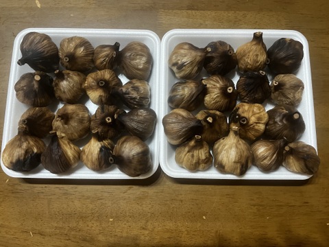 売り切り　お値下げ価格　23 自然栽培　黒にんにく 人気　たっぷり32個
令和7年度新物　食べやすくて美味しい