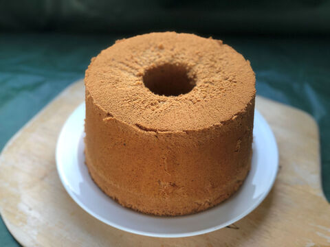 全部有機！【福袋】2026定番2：麦の栽培から一貫生産　自然栽培小有機麦のみ使用した基本の有機パンBOX+シフォンケーキ紅茶