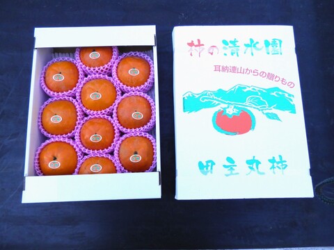 太秋柿❗10玉入り2Ｌサイズ　3.5k箱
食味も食感も抜群です。
福岡県久留米市田主丸産