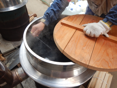 【自然栽培】で育てた丹波黒大豆、小麦と海塩で丁寧に作った『丹波青大豆醤油』二年熟成 300ml