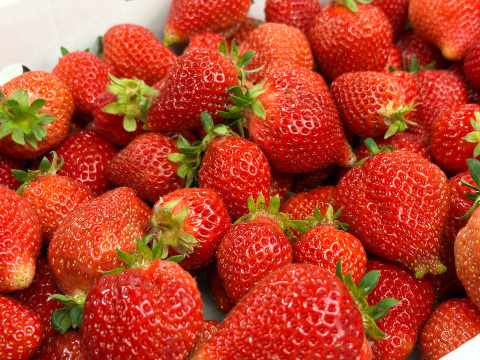 【バラ詰め】完熟あまおう２kg ジャムなどの加工用