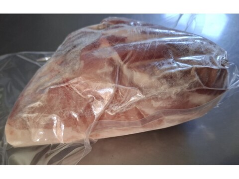 ジビエ　イノシシ　モモ　ブロック　670g