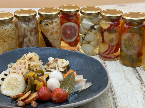 【フレンチシェフ手作り とっておきの柚子風味ピクルス】8種まとめ買いセット「うずら卵」「蓮根」「梅と牛蒡」「オリーブと玉葱」「切干大根と柚子」「プチトマト」「さつま芋とレーズン」「３色パプリカ」