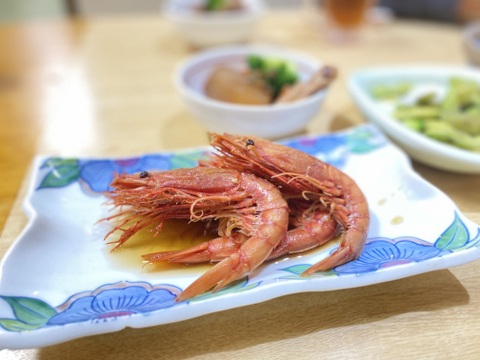 濃厚な旨み極みを持つ夕陽染めの真紅の赤エビ800g