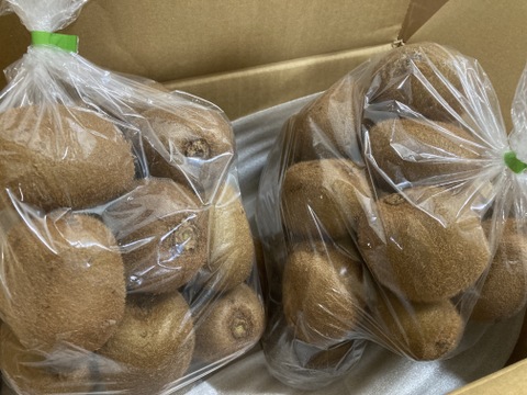 偏平キウイふる～つ M ４キロ【品種ヘイワード】）