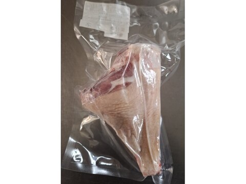 ジビエ　イノシシ【皮付き】【骨付き】スネ　380g