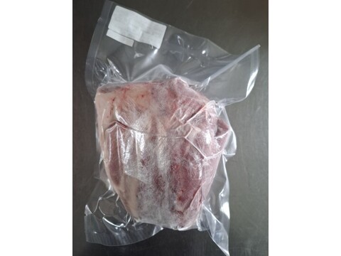 ジビエ　イノシシ　モモ　ブロック　840g