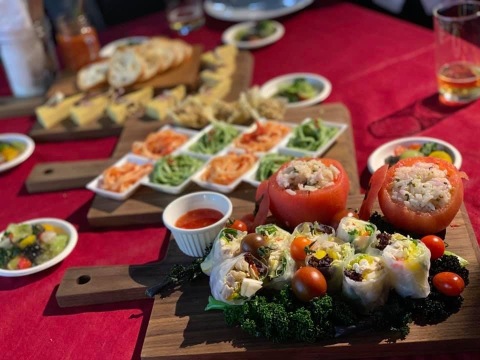 【6月末で終了】【規格外】大ボリューム‼️ソムリエトマト軽く4kg以上(約60玉〜90玉）