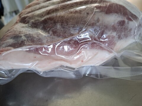 ジビエ　イノシシ　モモ　ブロック　1000g