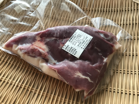 《ジビエ》脂のり◎✨猪肉【ロース670g】ブロック／焼肉・BBQに最適♪