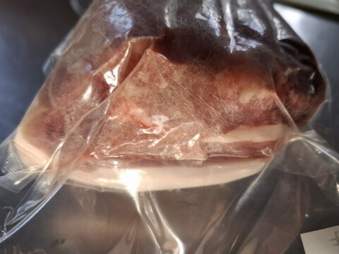 ジビエ　イノシシ　モモ　ブロック　660g