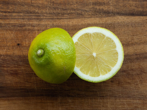 【広島県産】瀬戸田しまなみレモンAB混合品(5kg)  栽培期間中農薬不使用