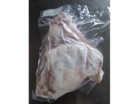 ジビエ　イノシシ【骨付き】ウデ　1040g