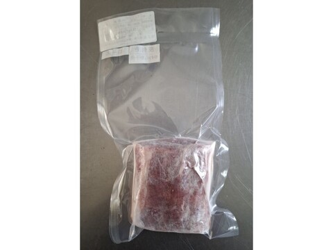 ジビエ　やわらか仔イノシシ【皮付き】ロース　ブロック　130g