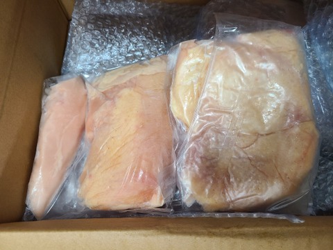 【投薬ゼロ】⭐️【夢丸鶏】⭐️1羽分　約1,800g