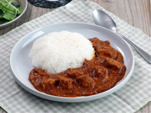 ご飯にもナンにも合う！元気豚のお肉で作った  バターポークカレー  160ｇ×10パック