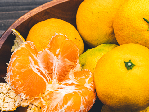 ■限定10箱■【EHIME UWAJIMA】とろ甘の樹上完熟ゆら早生Aセレクション（家庭用)
2.7kg