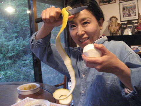 【母の日ギフト】【メッセージカード付き】朝採りニューサマーオレンジ２kg贈り物箱　農薬・肥料・除草剤不使用