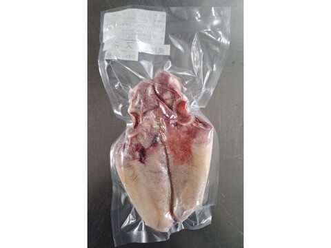 ジビエ　やわらか仔イノシシ【皮付き】【骨付き】スネ　200g