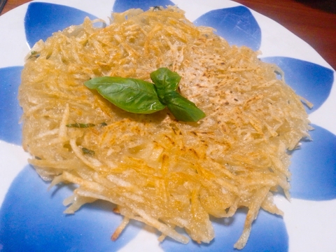 【新じゃが】農薬・化学肥料不使用！
山の赤土で育った赤じゃが「デジマ」お得な10キロM~Lサイズ