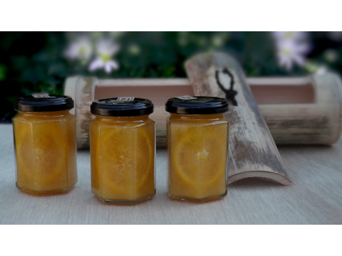 まるごと！　ゆずジャム　/　甘さ控えめ　/　(大)150ml × 3本　/　竹の飯盒入り　/　柚子ジャム