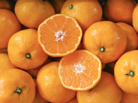 愛媛みかんの老舗厳選【濃厚な甘みと程よい酸味】みかん 3.5kg【愛媛県川上産】【冬ギフト】