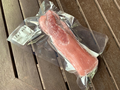 豚ヒレ肉 ３８０ｇ
まるごと１本