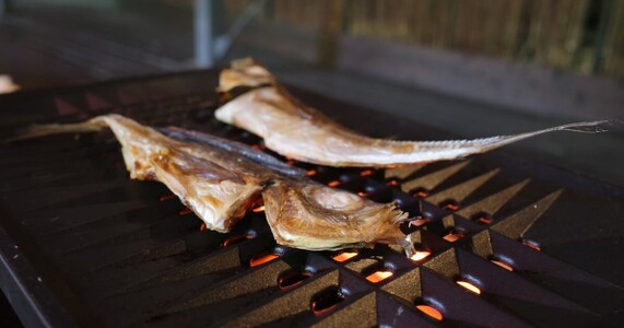 魚はどっちから焼く？失敗しない焼き順の理由を徹底解説
