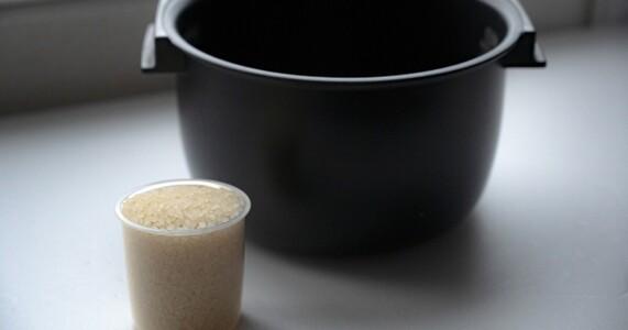 米の水の量はどう決まる？｜種類別・合数別の計算式を解説