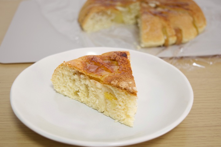 フライパンで作る、りんごのケーキ